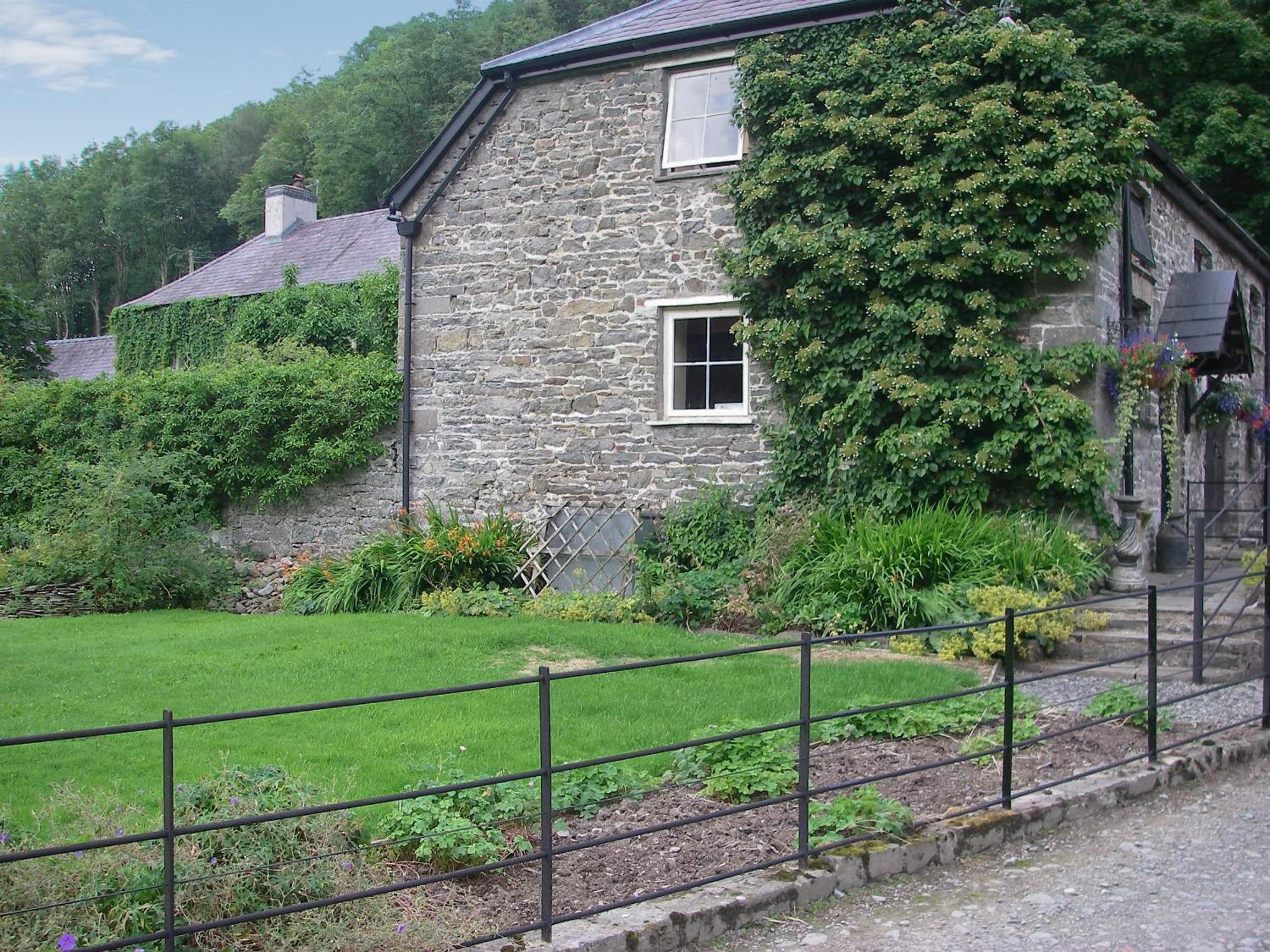 Gamekeepers Cottage - Hw7729 Myddfai エクステリア 写真